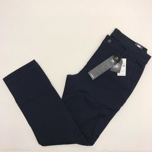 Levi’s Commuter Pro Chinos. New! Size: 34x30